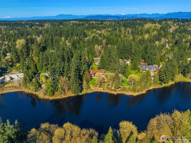 22119 NE 140th Way, Woodinville, WA 98077