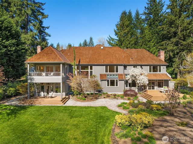 22119 NE 140th Way, Woodinville, WA 98077