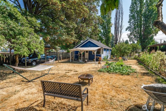 10251 3rd Avenue SW, Seattle, WA 98146