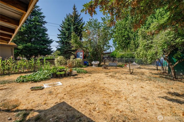 10251 3rd Avenue SW, Seattle, WA 98146