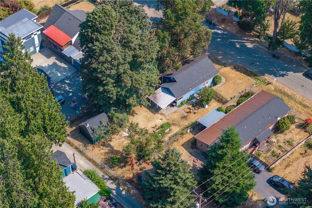 10251 3rd Avenue SW, Seattle, WA 98146