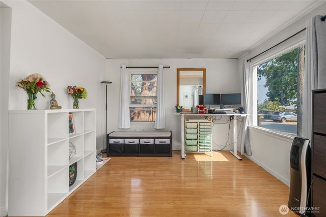 10251 3rd Avenue SW, Seattle, WA 98146
