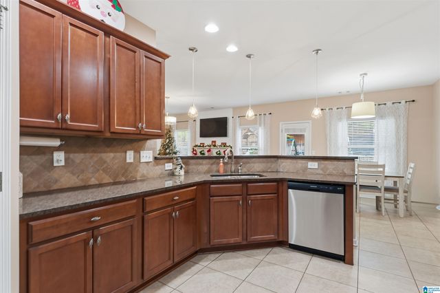 121 ROSEGATE DRIVE, Calera, AL 35040