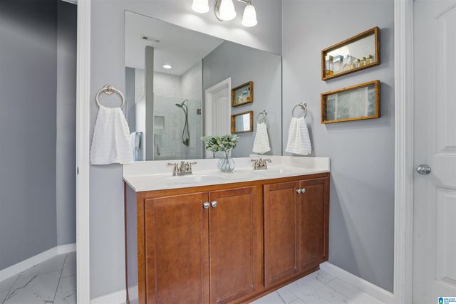 121 ROSEGATE DRIVE, Calera, AL 35040