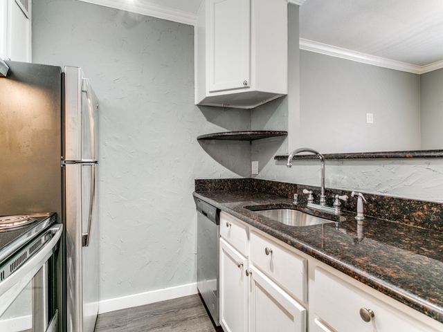 4525 Gilbert Avenue 203, Dallas, TX 75219