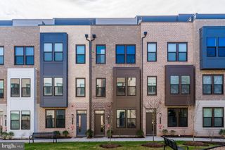 12742 VERDANT WAY, Reston, VA 20191
