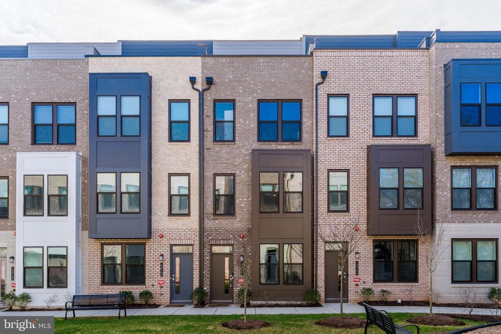 12742 VERDANT WAY, Reston, VA 20191