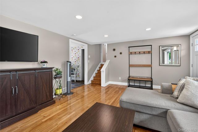 9 Arbor Drive, Newburgh, NY 12550