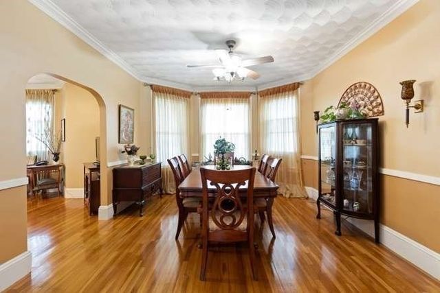 52 Eastern Ave, Lynn, MA 01902