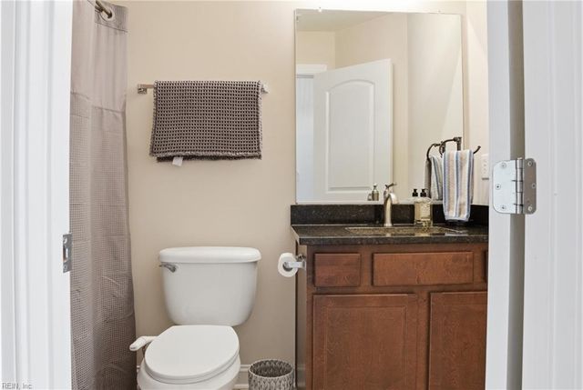 4589 Leamore Square RD, Virginia Beach, VA 23462