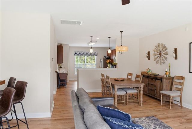 4589 Leamore Square RD, Virginia Beach, VA 23462