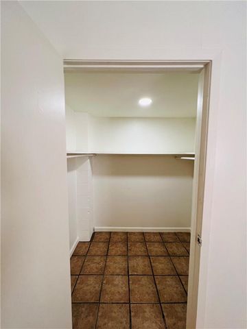 1914 Cullen Ave B, Austin, TX 78757