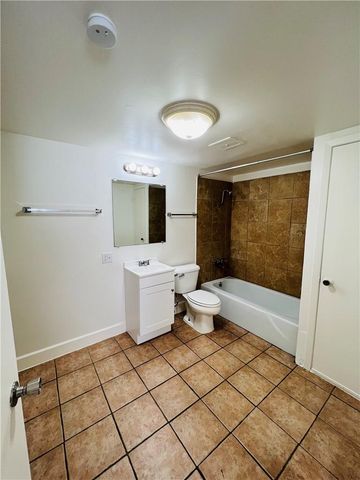 1914 Cullen Ave B, Austin, TX 78757