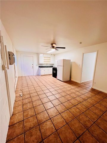 1914 Cullen Ave B, Austin, TX 78757