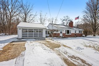 3626 E G Avenue, Kalamazoo Twp, MI 49004