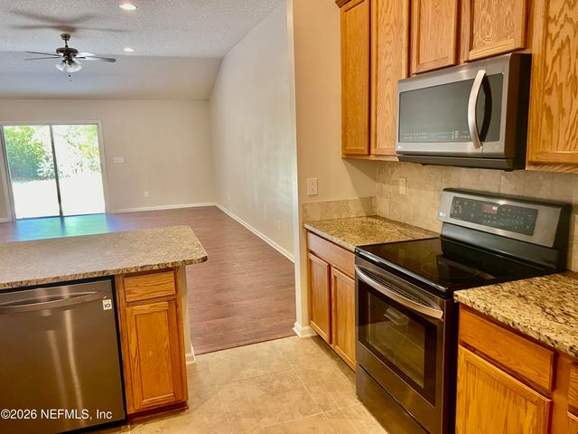 13681 FISH EAGLE Drive W, Jacksonville, FL 32226