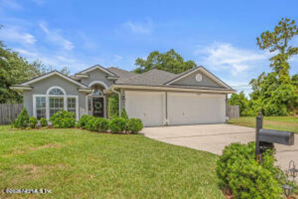 13681 FISH EAGLE Drive W, Jacksonville, FL 32226