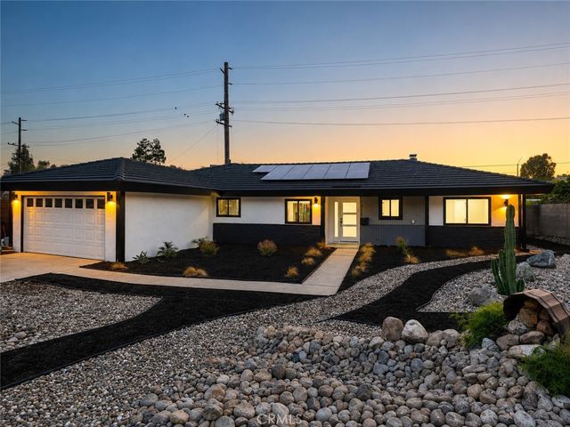 1921 Wheaton, Claremont, CA 91711