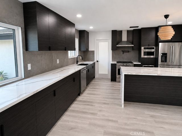 1921 Wheaton, Claremont, CA 91711