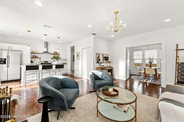 2975 ERNEST Street, Jacksonville, FL 32205