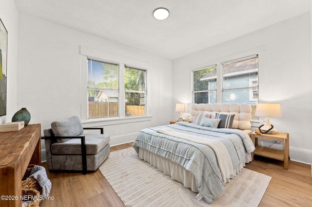 2975 ERNEST Street, Jacksonville, FL 32205