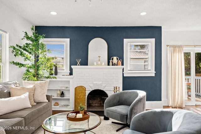 2975 ERNEST Street, Jacksonville, FL 32205