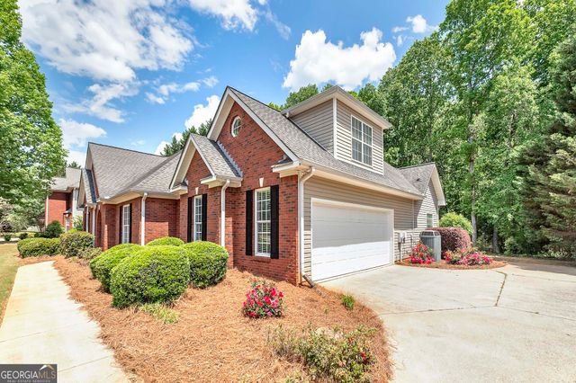 139 Marshas Vineyard, Hampton, GA 30228