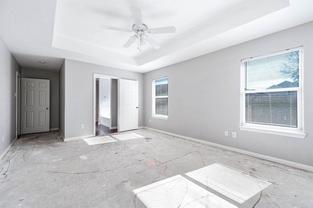 220 Kellyn Court, Conroe, TX 77306