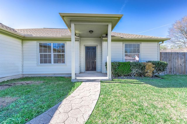 220 Kellyn Court, Conroe, TX 77306