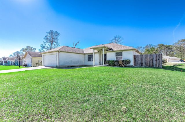 220 Kellyn Court, Conroe, TX 77306