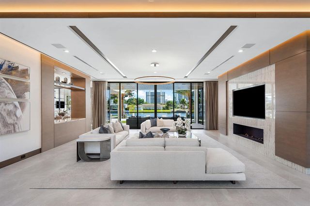 500 E Alexander Palm Road, Boca Raton, FL 33432