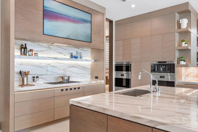 500 E Alexander Palm Road, Boca Raton, FL 33432