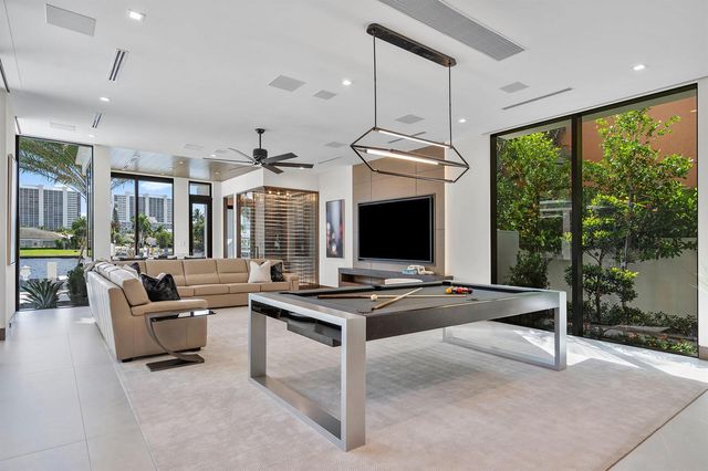 500 E Alexander Palm Road, Boca Raton, FL 33432
