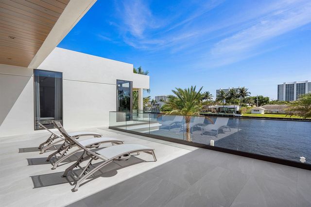 500 E Alexander Palm Road, Boca Raton, FL 33432