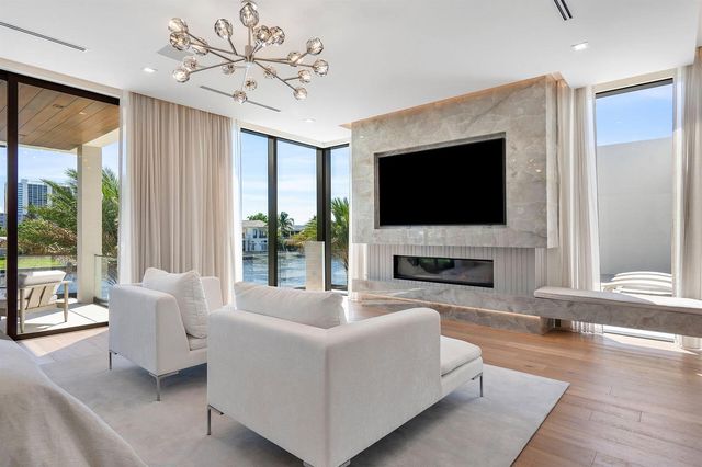 500 E Alexander Palm Road, Boca Raton, FL 33432
