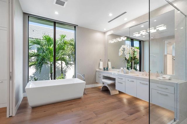 500 E Alexander Palm Road, Boca Raton, FL 33432