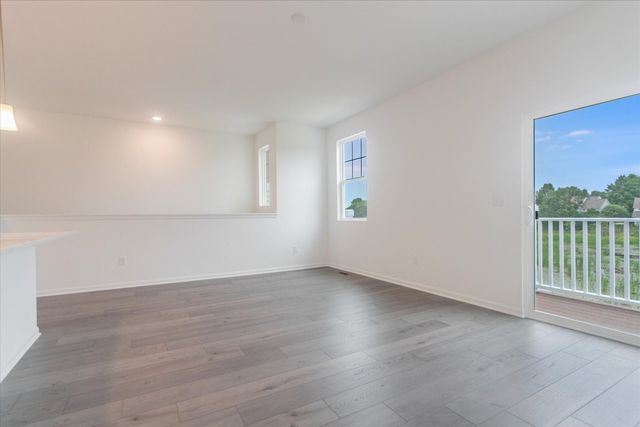 424 Comstock Road, South Elgin, IL 60177