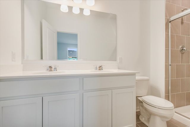 424 Comstock Road, South Elgin, IL 60177