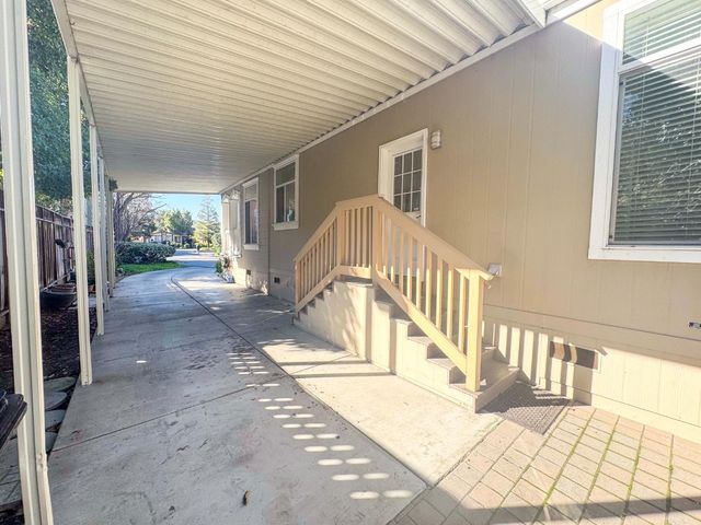 506 Chateau La Salle Drive 506, San Jose, CA 95111