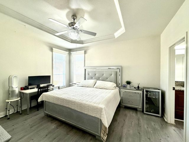 506 Chateau La Salle Drive 506, San Jose, CA 95111