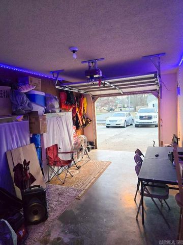 99 Bellevue Circle, Jacksonville, AR 72076