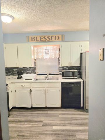 99 Bellevue Circle, Jacksonville, AR 72076