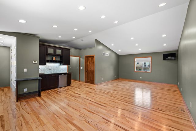 6297 Victory Avenue, Portage, IN 46368