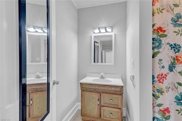 165 Little Florida RD, Poquoson, VA 23662