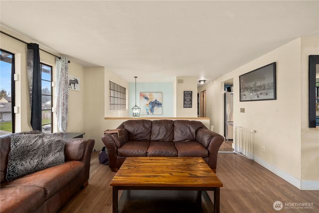 27708 128th Place SE, Kent, WA 98030