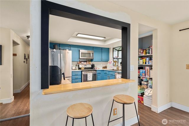 27708 128th Place SE, Kent, WA 98030