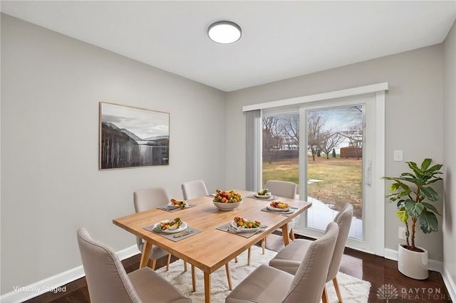 212 Robert Lane, Xenia, OH 45385