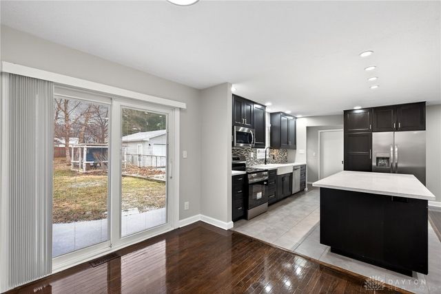 212 Robert Lane, Xenia, OH 45385