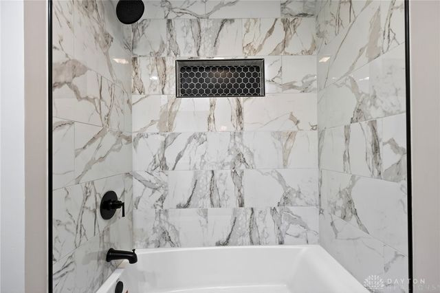 212 Robert Lane, Xenia, OH 45385