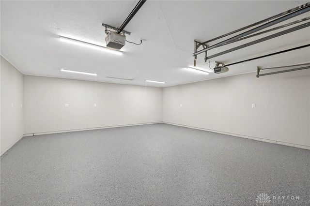 212 Robert Lane, Xenia, OH 45385